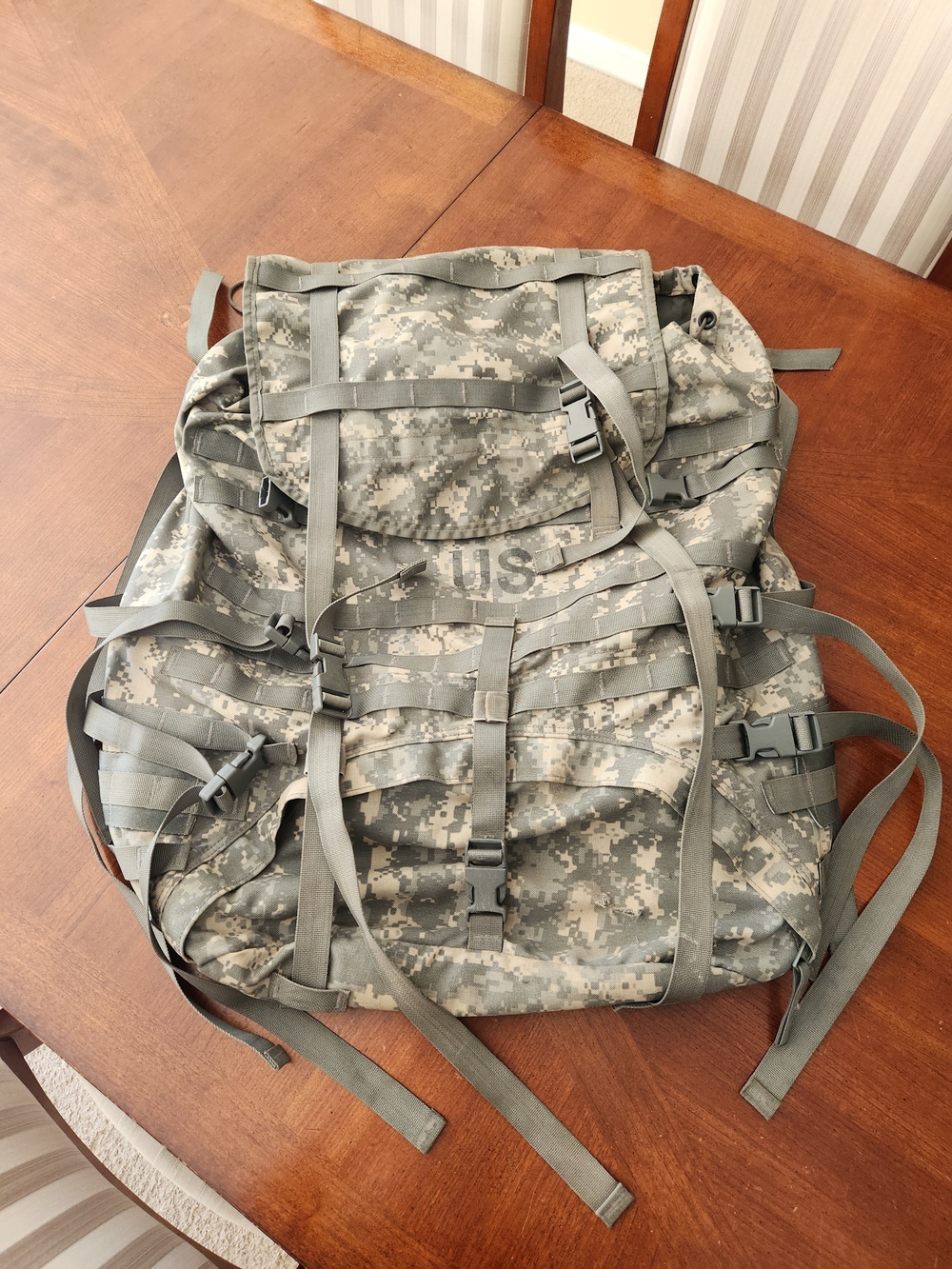Military-Style Tactical Backpack - Digital Camo Green
